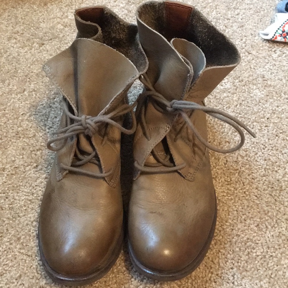 Lucky Brand boots